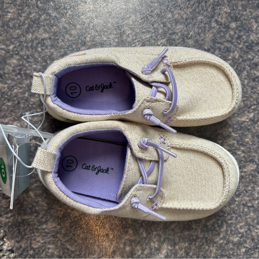 NWT Summer Slip On Shoes Size 10